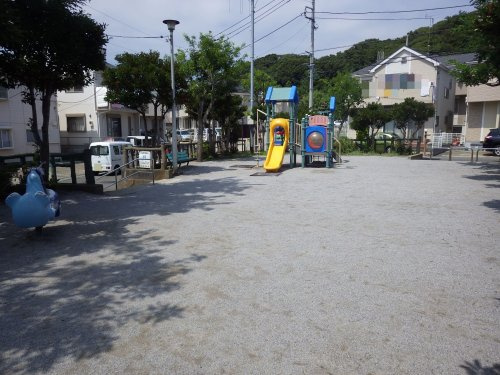 【公園】二葉1丁目公園まで337ｍ