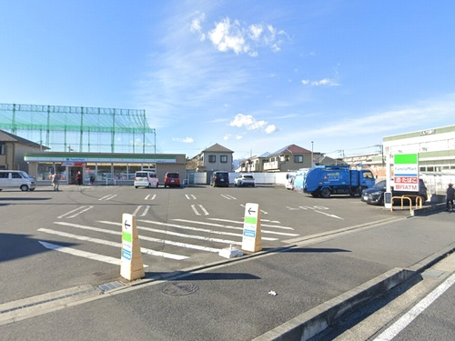 【コンビニエンスストア】ファミリーマート茅ヶ崎円蔵一丁目店まで616ｍ