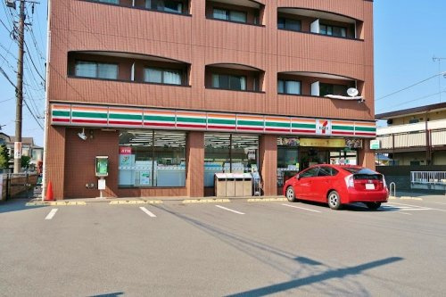 【コンビニエンスストア】セブンイレブン　小平創価高校前店まで421ｍ
