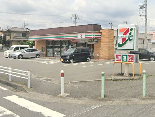 【コンビニエンスストア】セブンイレブン星ケ丘店まで230ｍ