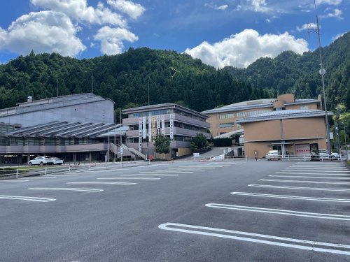 【市役所・区役所】郡上市役所まで41000ｍ
