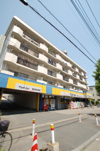 【ドラッグストア】ドラッグストア　マツモトキヨシ　蒲生茜町店まで77ｍ