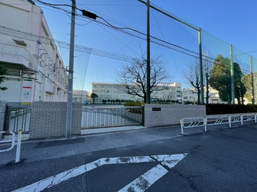 【中学校】江戸川区立小岩第四中学校まで822ｍ