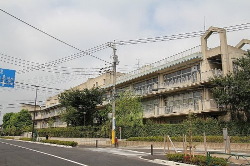 【中学校】西東京市立明保中学校まで270ｍ