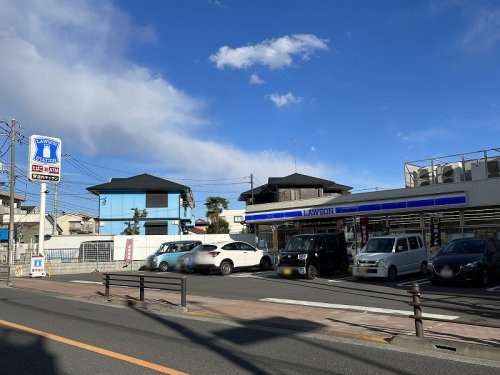 【コンビニエンスストア】ローソン　西東京中町二丁目店まで160ｍ