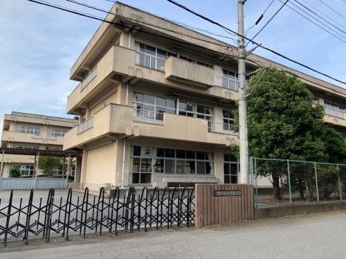 【中学校】桑中学校まで3110ｍ