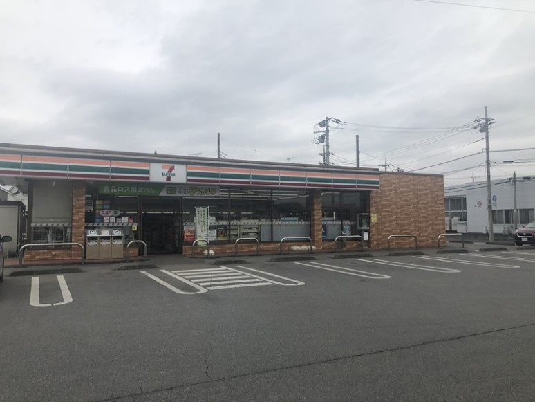 【コンビニエンスストア】セブンイレブン　小山羽川北店まで610ｍ