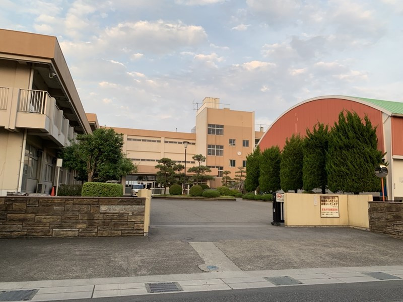 【小学校】小山市立旭小学校まで1340ｍ