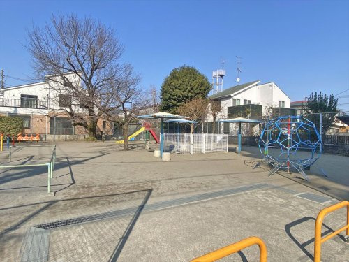 【公園】桜新町さくらっ子公園まで324ｍ