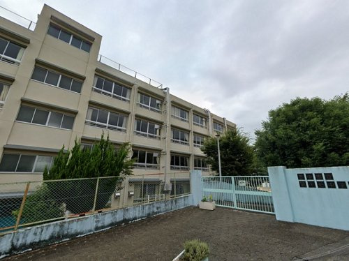 【中学校】豊中市立第十七中学校まで687ｍ