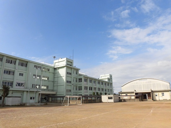 【小学校】誉田東小学校まで450ｍ