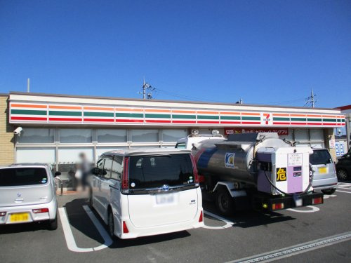 【コンビニエンスストア】セブンイレブン　亀岡大井店　まで1720ｍ