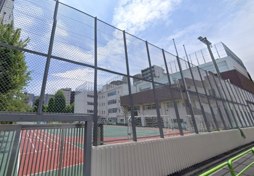 【小学校】平成小学校まで295ｍ