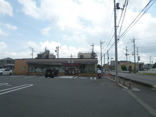 【コンビニエンスストア】セブンイレブン　越谷相模町2丁目店まで220ｍ