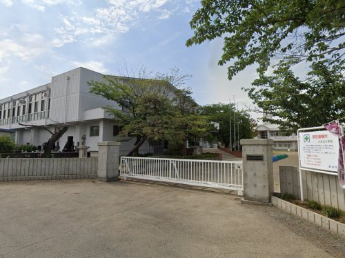 【小学校】深谷市立川本北小学校まで1081ｍ