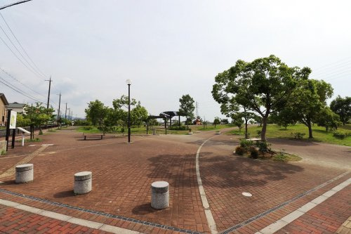 【公園】東山中央公園まで400ｍ