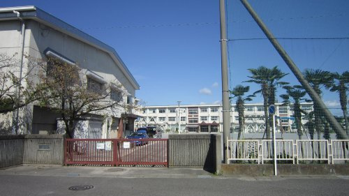 【小学校】岐阜市立茜部小学校まで1308ｍ
