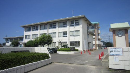 【小学校】関市立金竜小学校まで1373ｍ