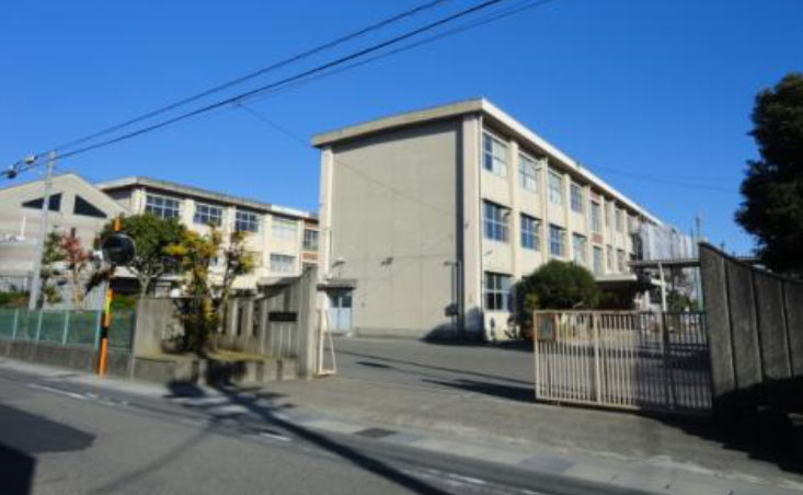 【中学校】岐阜市立加納中学校まで1043ｍ