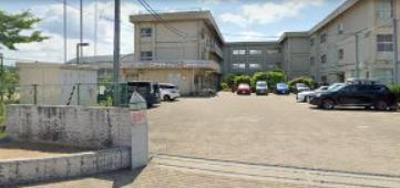 【中学校】郡山市立郡山第四中学校まで350ｍ