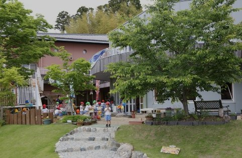 【幼稚園】ほうとく幼稚園まで2227ｍ