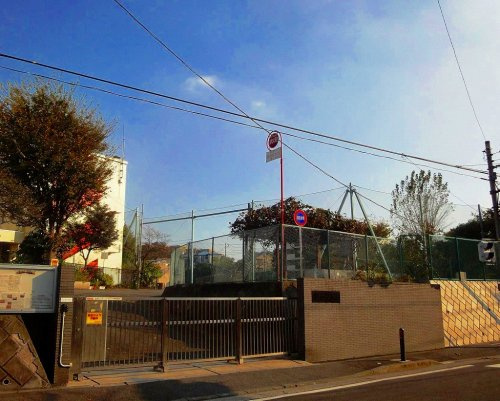 【小学校】横浜市立馬場小学校まで106ｍ