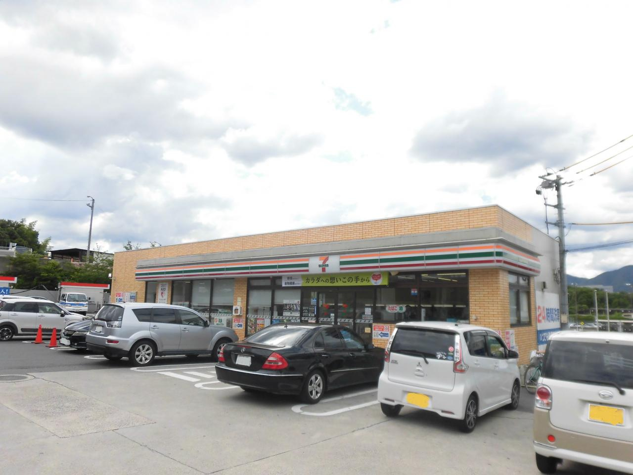 【コンビニエンスストア】セブンイレブン　広島石内店まで1846ｍ