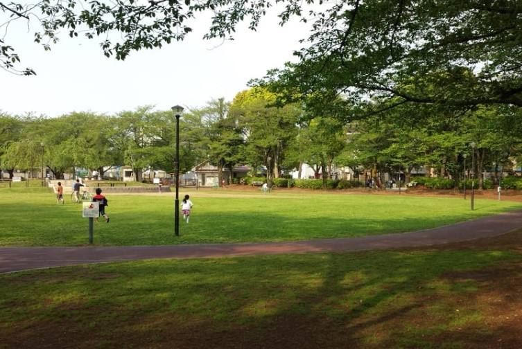【公園】花畑公園まで1230ｍ