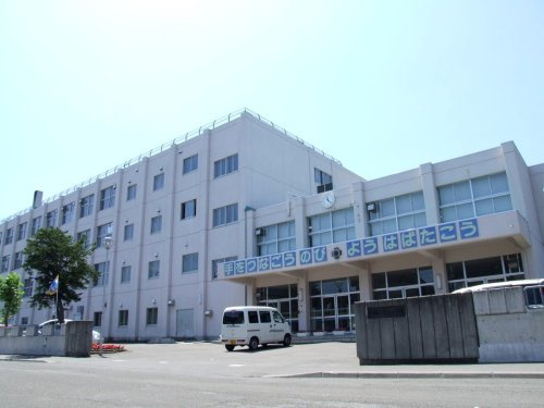 【小学校】札幌市立菊水小学校まで853ｍ