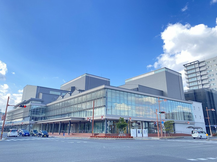 【その他】東広島芸術文化ホール　くららまで1748ｍ