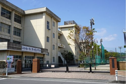 【中学校】清水町立清水中学校まで3160ｍ