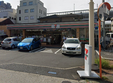 【コンビニエンスストア】セブンイレブン　江東亀戸1丁目店まで614ｍ