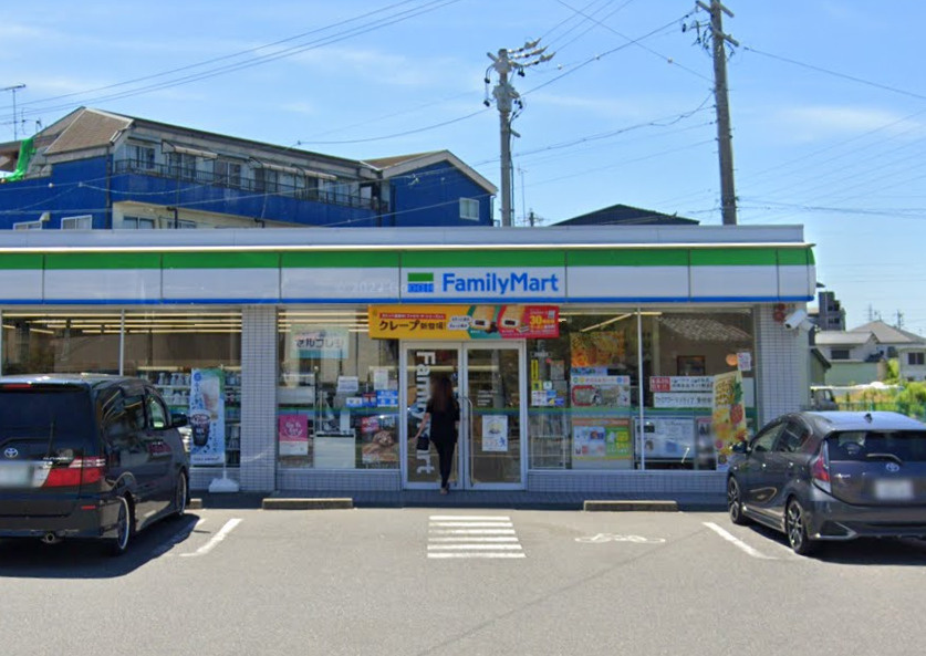 【コンビニエンスストア】ファミリーマート　大治西條店まで526ｍ