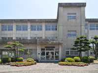 【小学校】清水小学校まで560ｍ