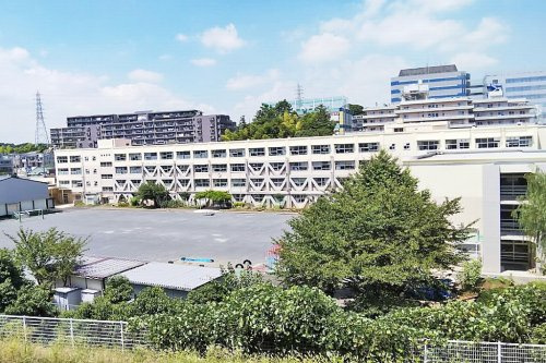【小学校】横浜市立川上北小学校まで1414ｍ