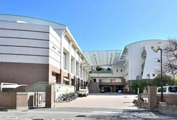 【中学校】朝霞市立朝霞第一中学校まで1377ｍ