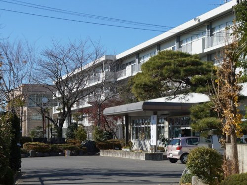 【中学校】行田市立忍中学校まで900ｍ
