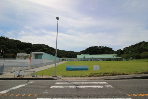 【美術館】横須賀美術館まで1692ｍ