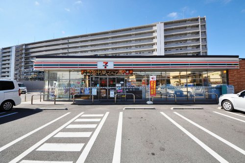 【コンビニエンスストア】セブンイレブン堺白鷺町3丁店まで350ｍ