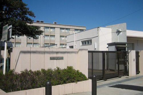 【小学校】泉佐野市立第二小学校まで630ｍ
