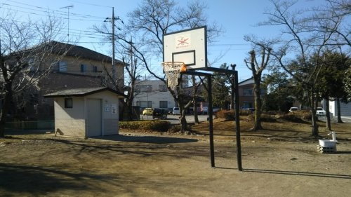 【公園】新田公園まで200ｍ