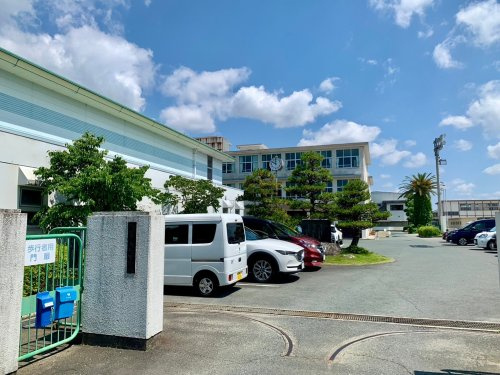 【中学校】浜松市立曳馬中学校まで1104ｍ