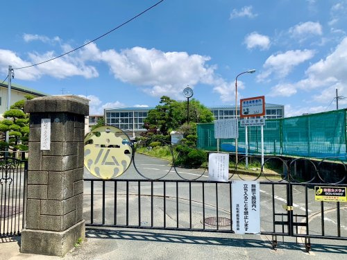 【小学校】浜松市立広沢小学校まで682ｍ