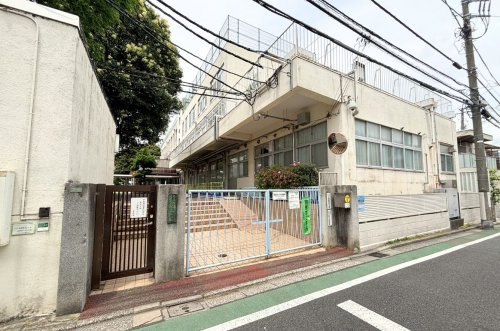 【小学校】文京区立小日向台町小学校まで568ｍ