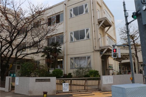 【小学校】江戸川区立本一色小学校まで574ｍ