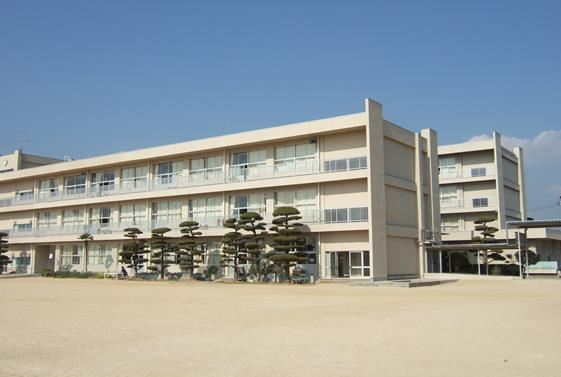 【小学校】松永小学校まで918ｍ