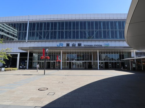 【駅】富山駅まで559ｍ