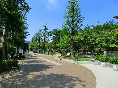 【公園】溝口緑地まで575ｍ