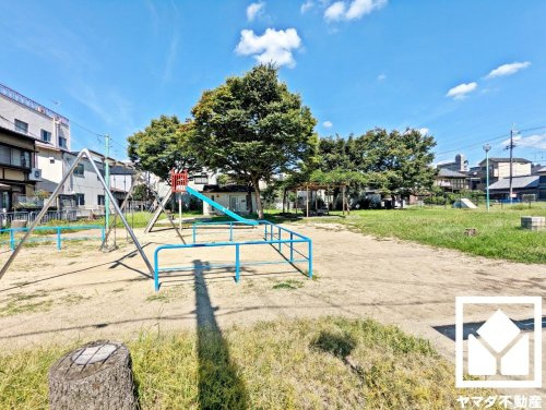 【公園】比永城公園まで157ｍ