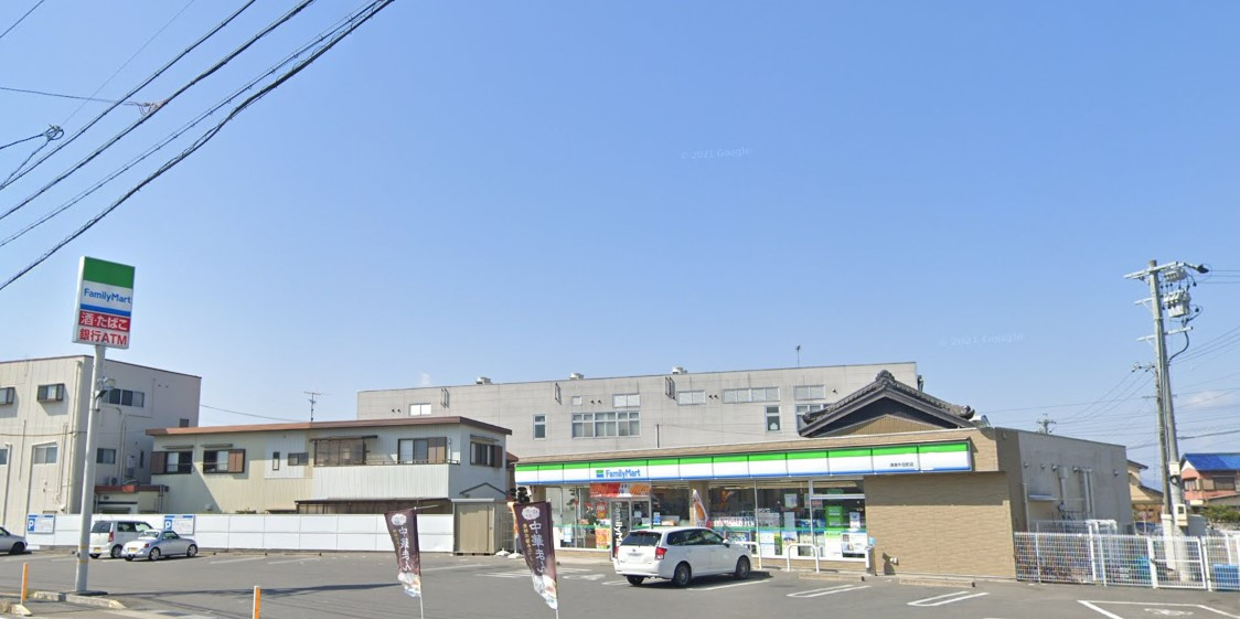 【コンビニエンスストア】ファミリーマート　津島牛田町店まで386ｍ